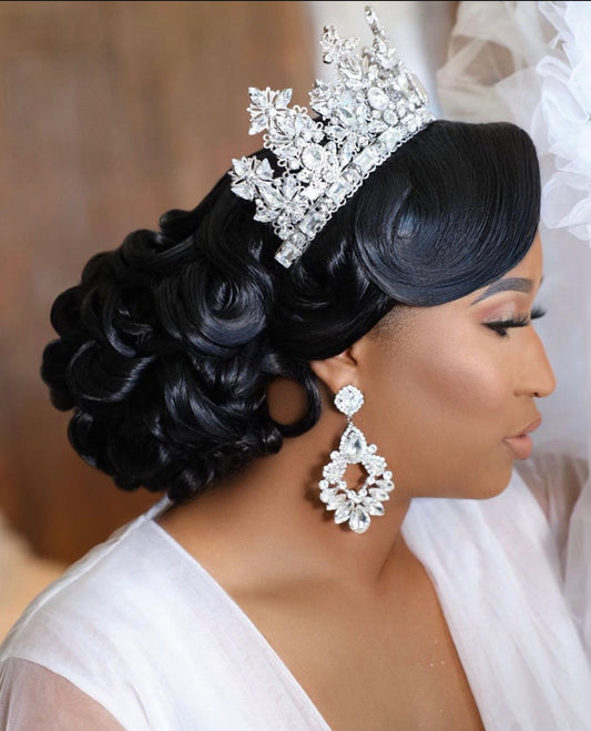 Wedding Hairstyles Based on the Season