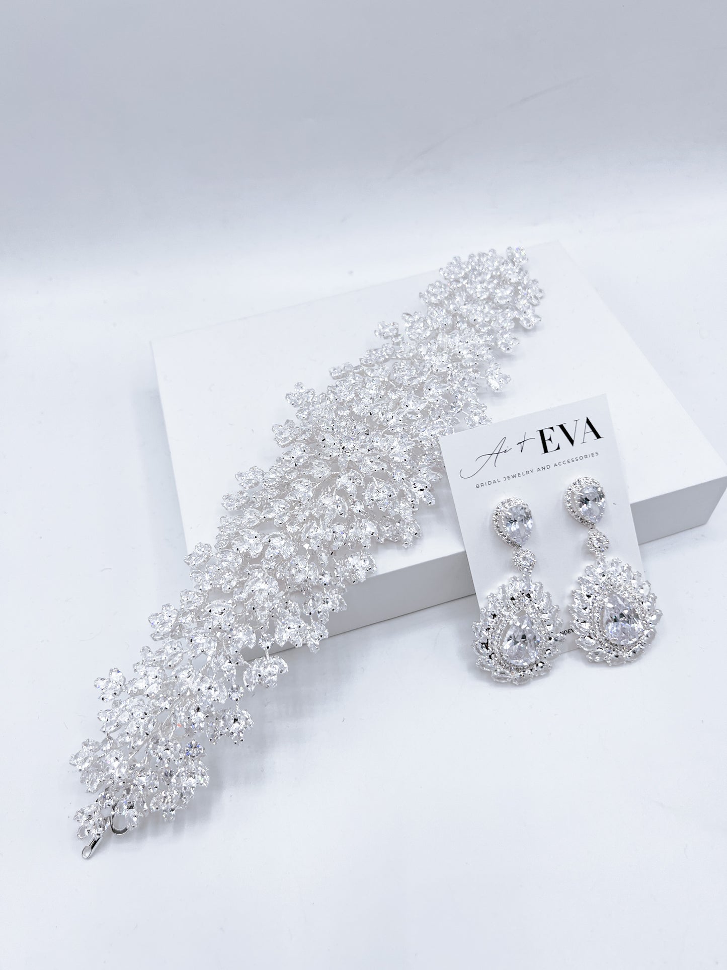 Mary Headpiece