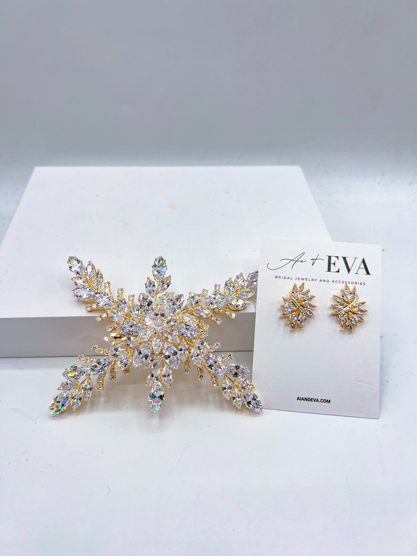Leah Headpiece