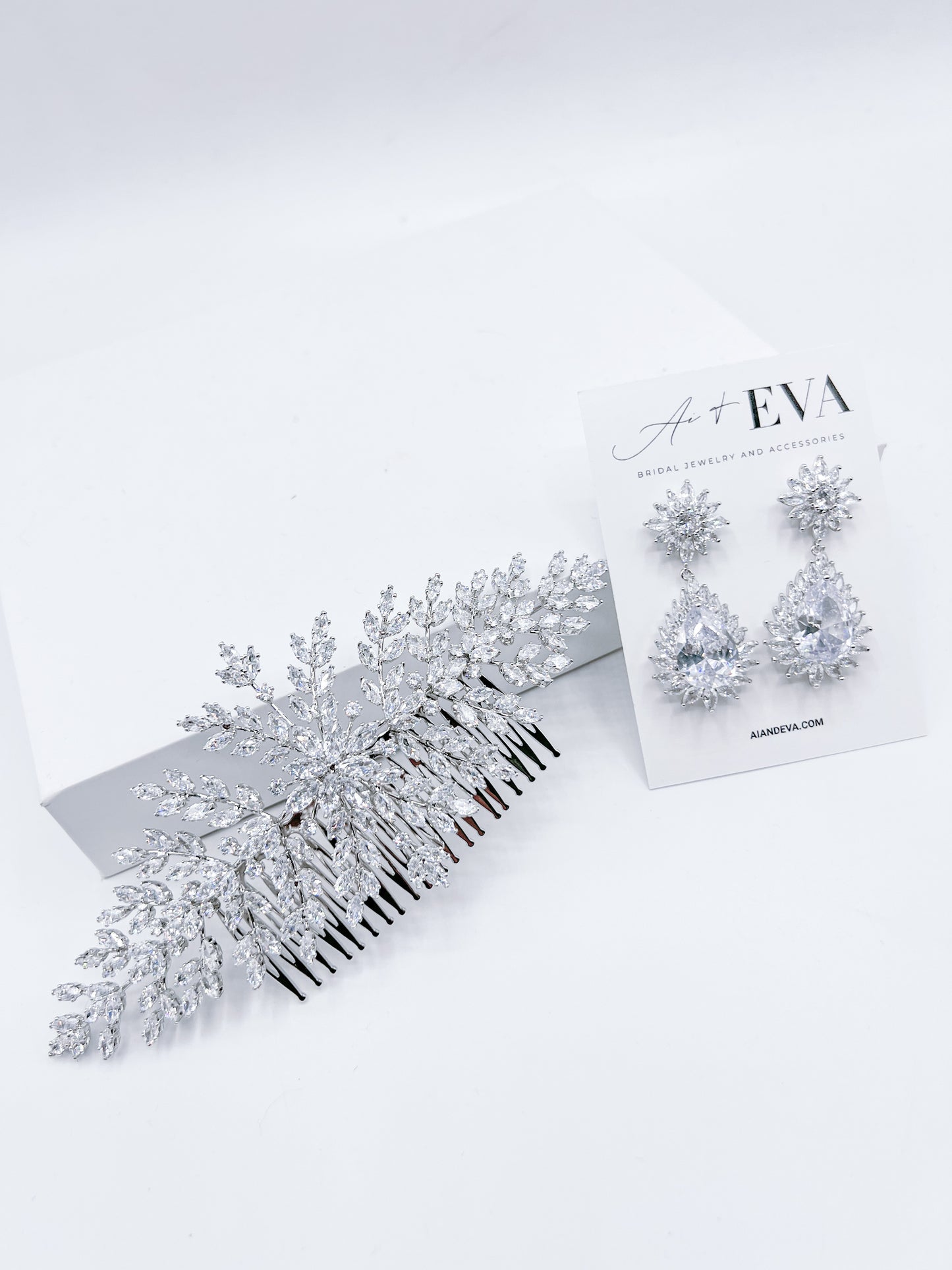Nira Headpiece CZ