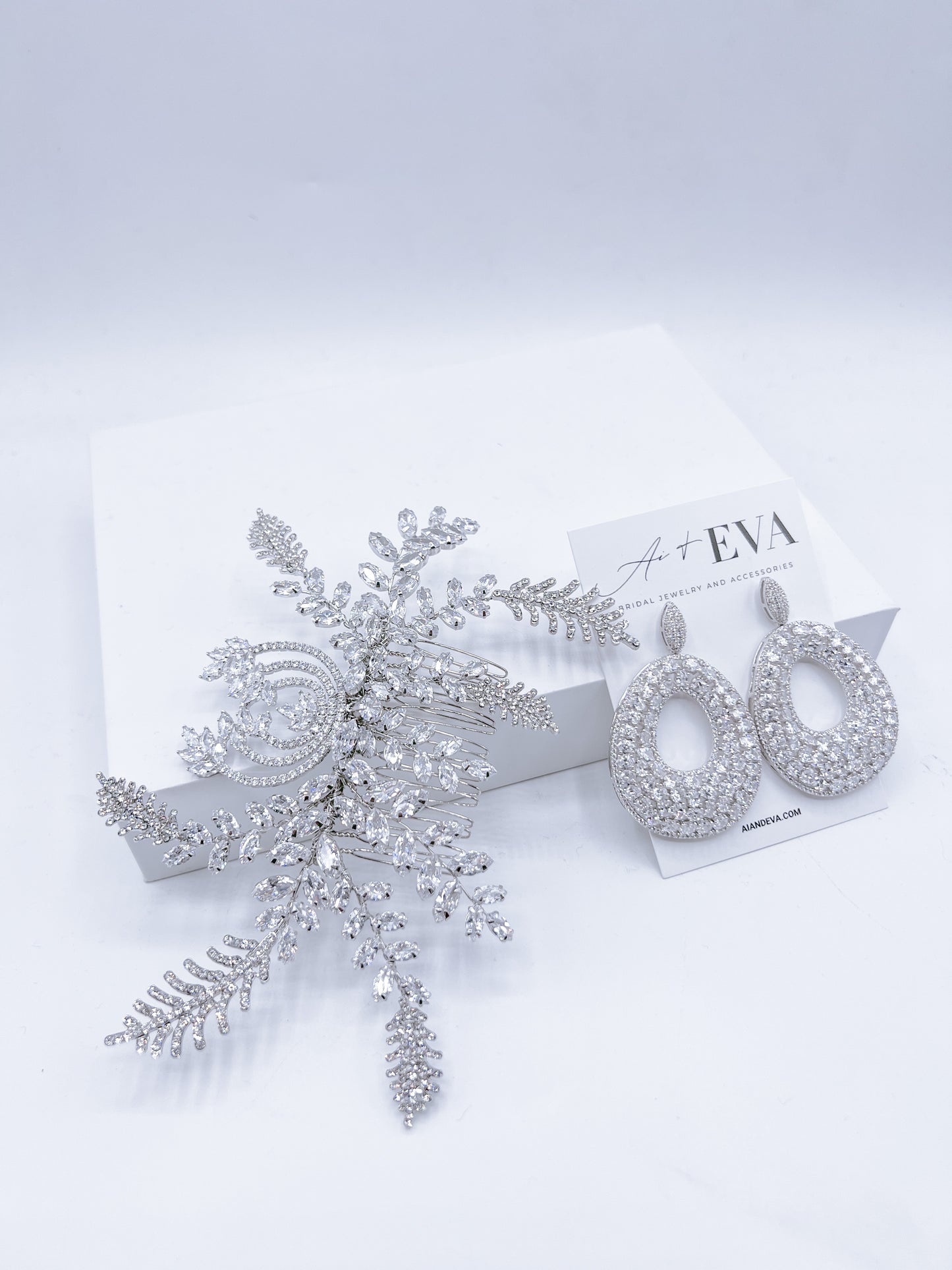 Apryl Headpiece
