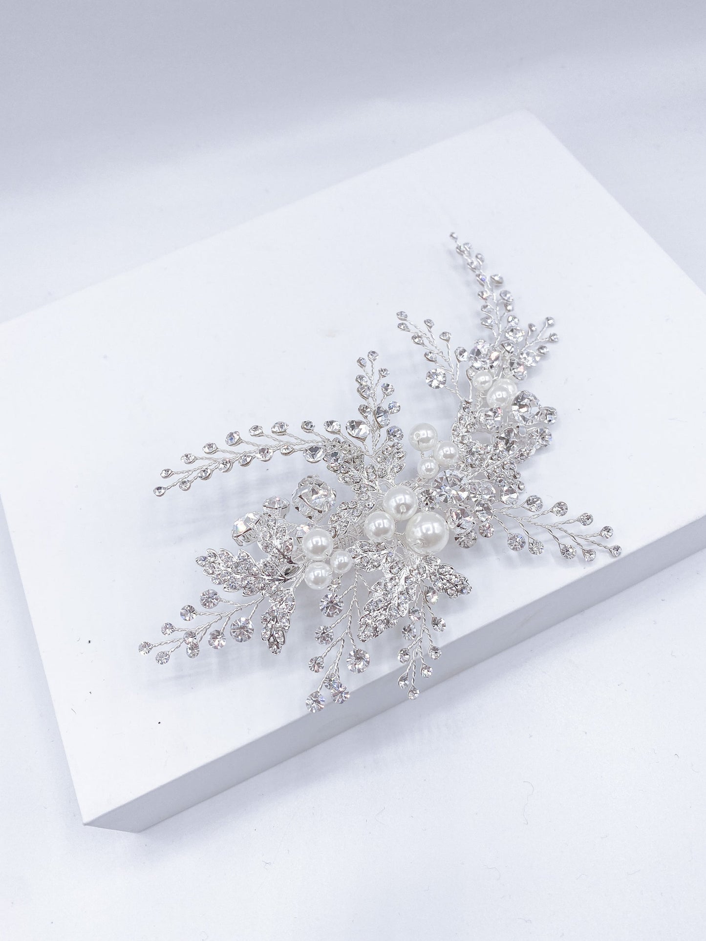 Kay /w Pearls Headpiece